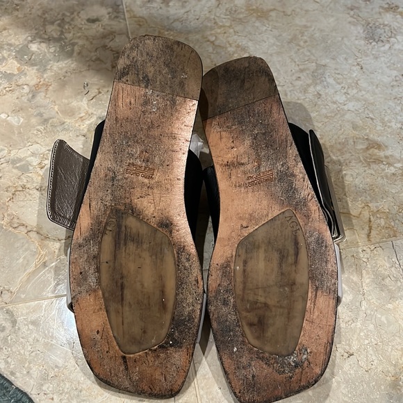 AGL Sandals/Slides - Picture 3 of 10